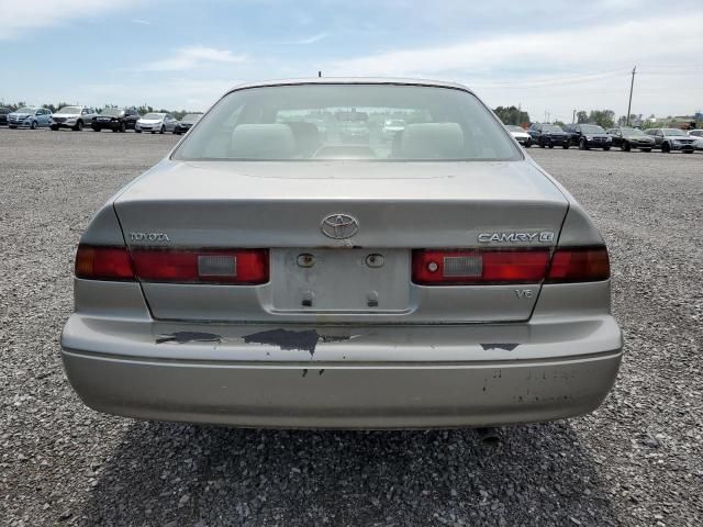 1999 Toyota Camry LE