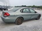 2005 Ford Taurus SE