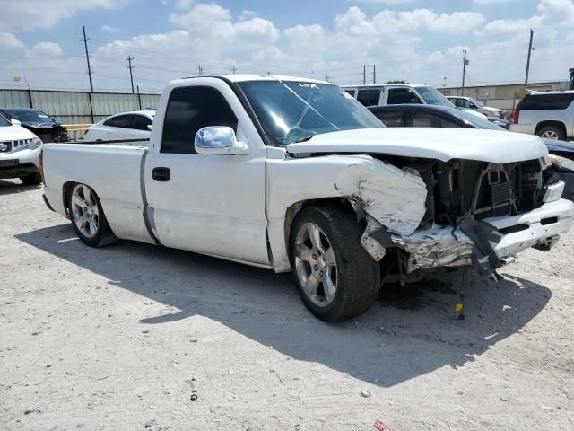 2004 Chevrolet Silverado C1500