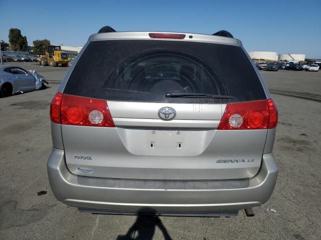 2009 Toyota Sienna CE