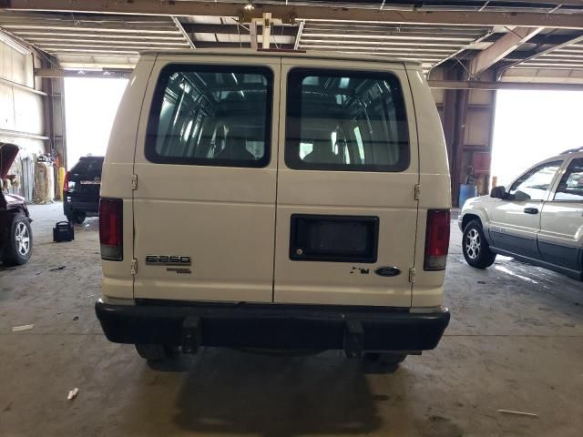 2013 Ford Econoline E250 Van