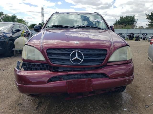 2000 Mercedes-Benz ML 320