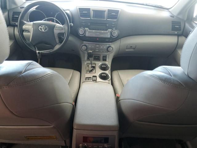 2010 Toyota Highlander SE