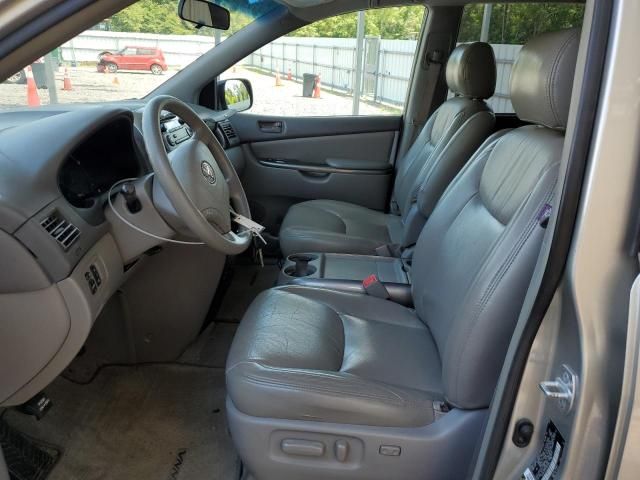 2007 Toyota Sienna CE