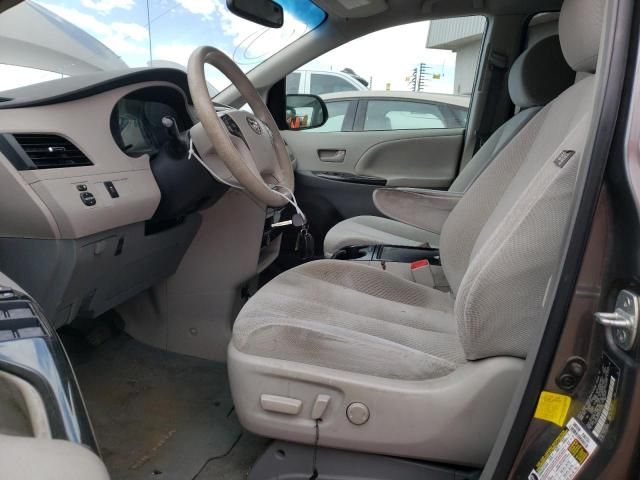 2012 Toyota Sienna LE