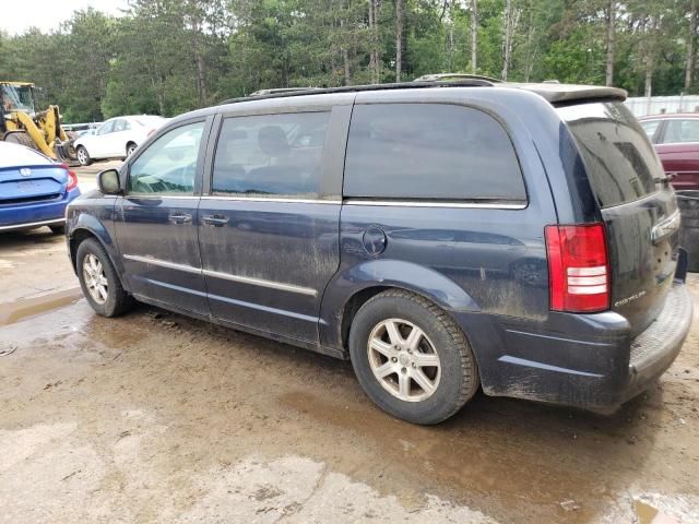 2009 Chrysler Town & Country Touring