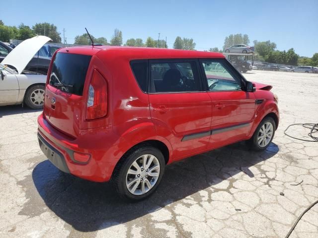 2013 KIA Soul +