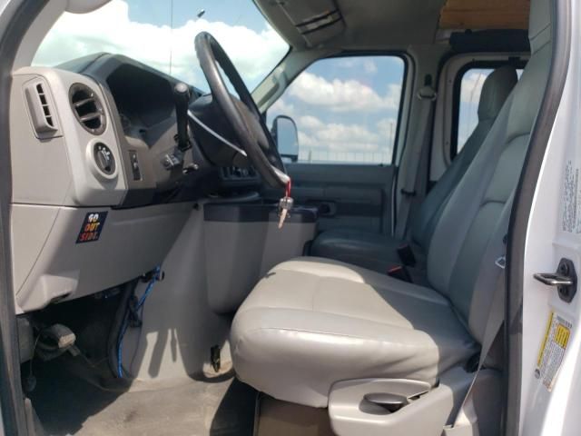 2014 Ford Econoline E250 Van