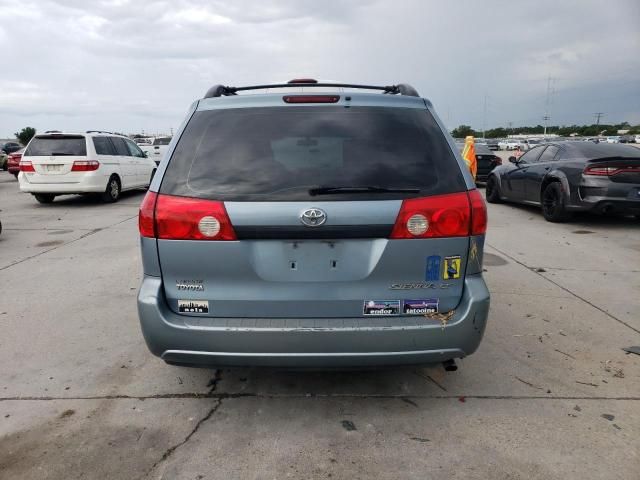 2007 Toyota Sienna CE