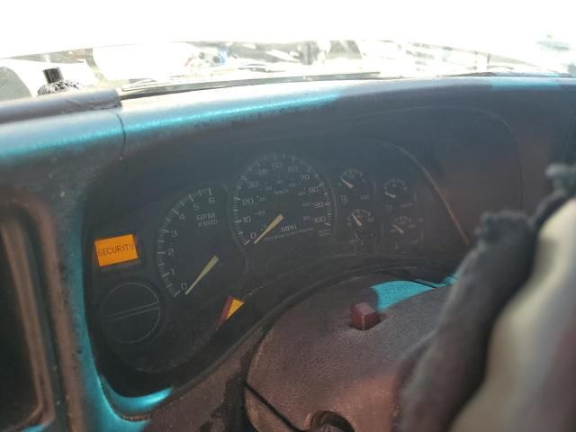 2000 Chevrolet Silverado C1500