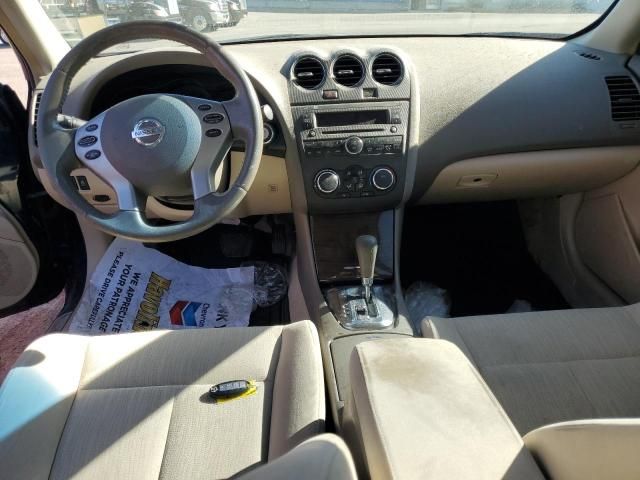 2011 Nissan Altima Base