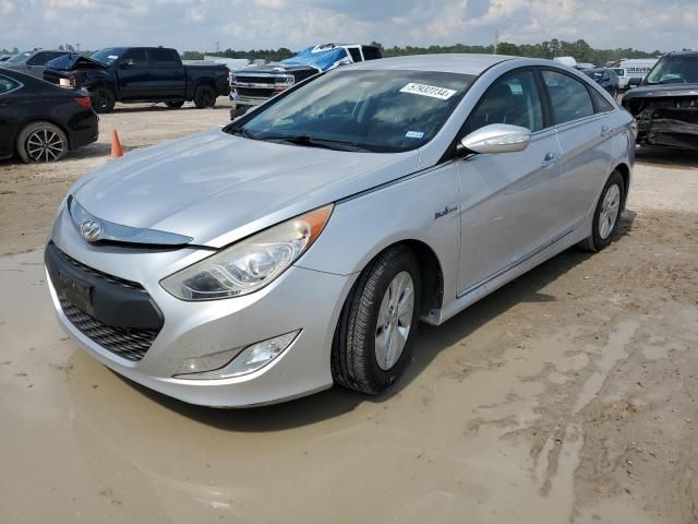 2013 Hyundai Sonata Hybrid