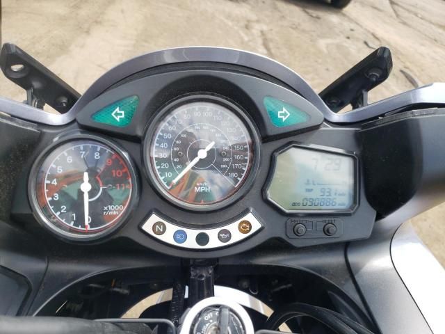 2004 Yamaha FJR1300