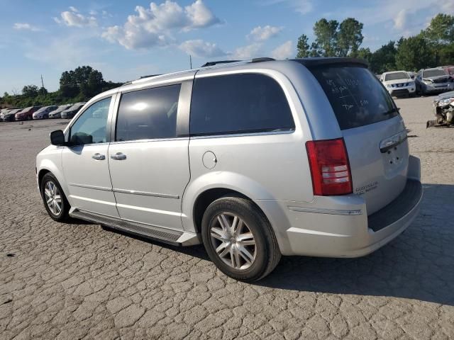 2010 Chrysler Town & Country Limited