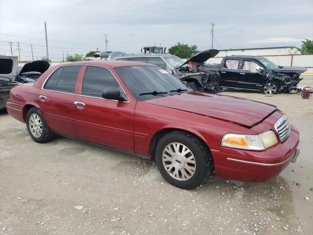 2003 Ford Crown Victoria LX