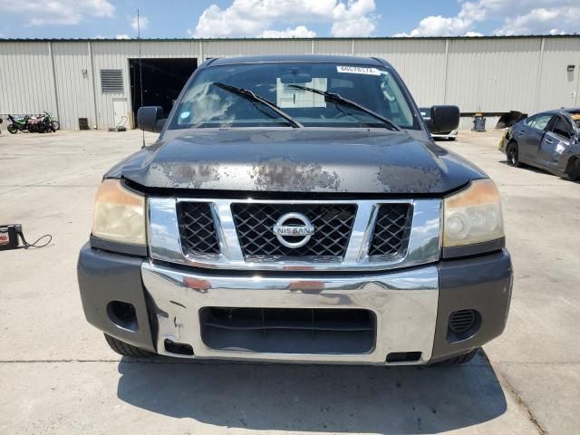 2011 Nissan Titan SV