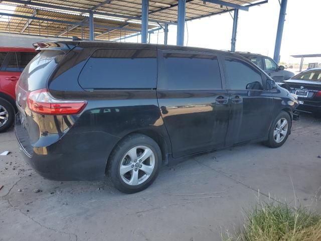 2020 Toyota Sienna L