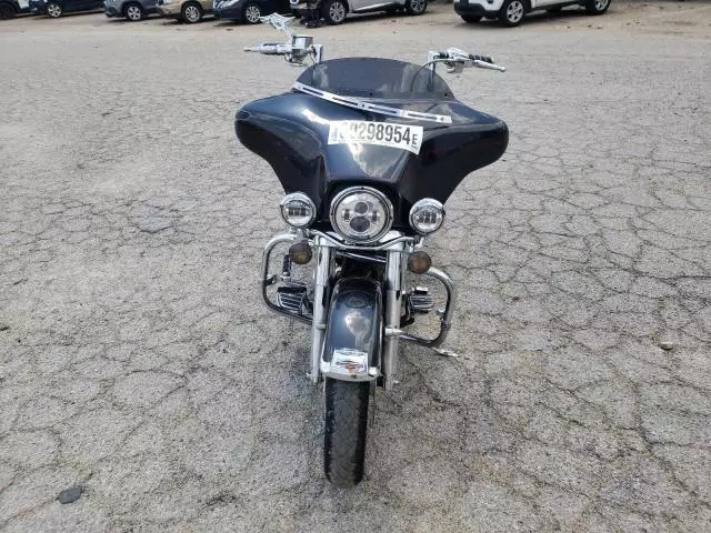 2006 Harley-Davidson Flhtcui