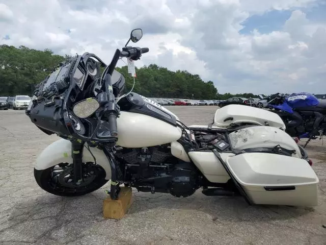 2018 Harley-Davidson Fltrxs Road Glide Special