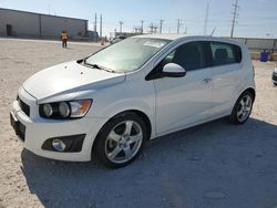 Carros dañados por inundaciones a la venta en subasta: 2015 Chevrolet Sonic LTZ