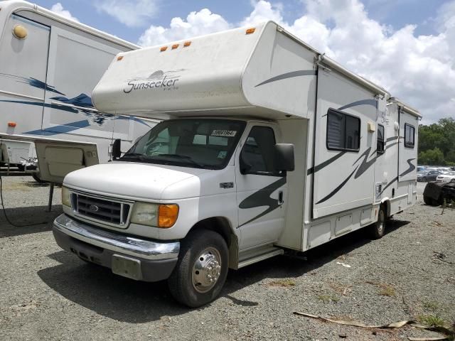 2006 Ford Econoline E450 Super Duty Cutaway Van