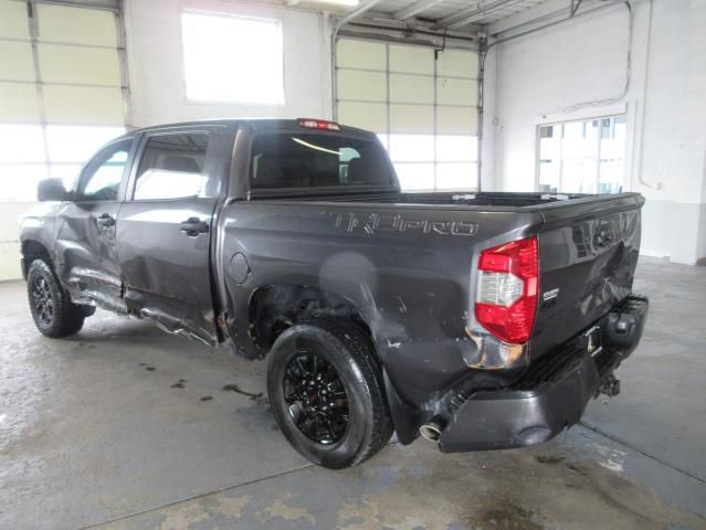 2016 Toyota Tundra Crewmax SR5