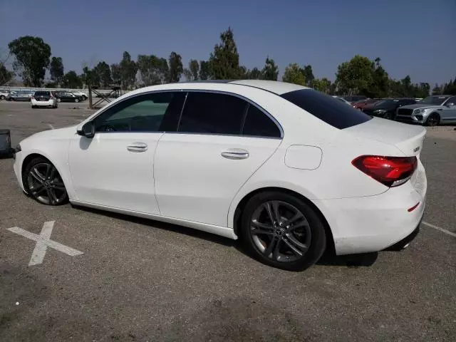 2020 Mercedes-Benz A 220