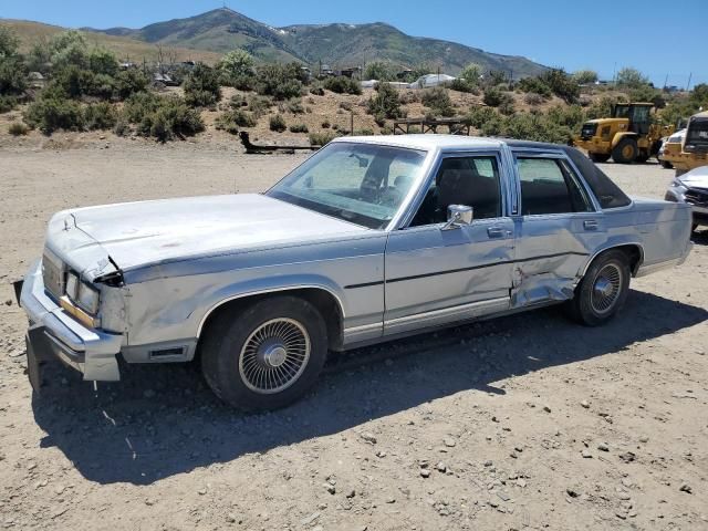 1990 Ford Crown Victoria LX