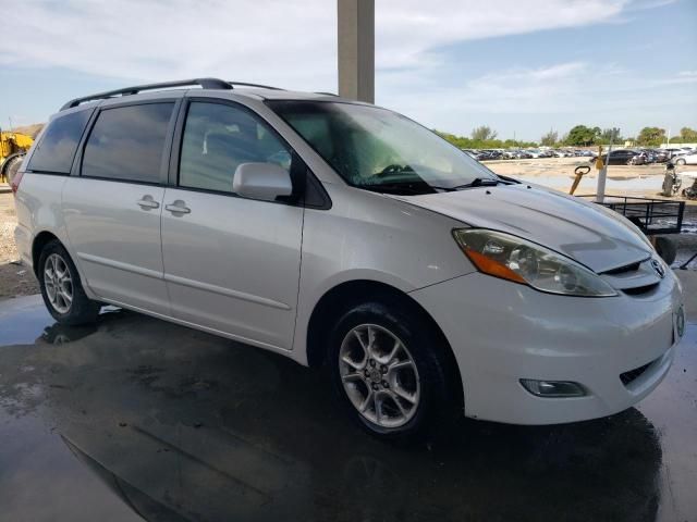 2006 Toyota Sienna XLE