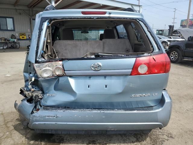 2009 Toyota Sienna CE