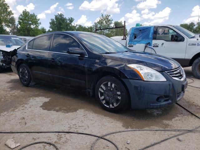 2010 Nissan Altima Base