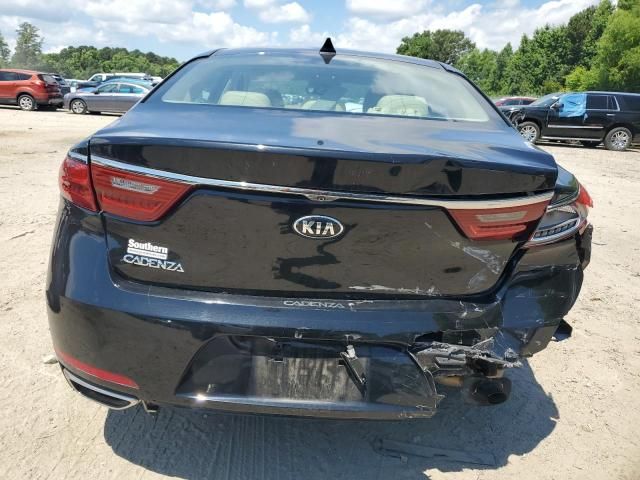 2017 KIA Cadenza Premium