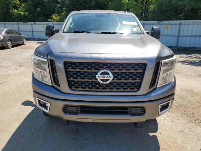 2017 Nissan Titan XD SL