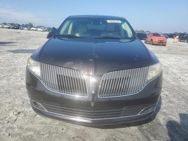 2013 Lincoln MKT