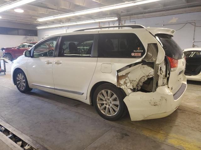 2014 Toyota Sienna XLE