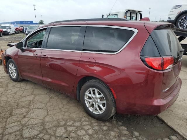 2020 Chrysler Voyager LXI