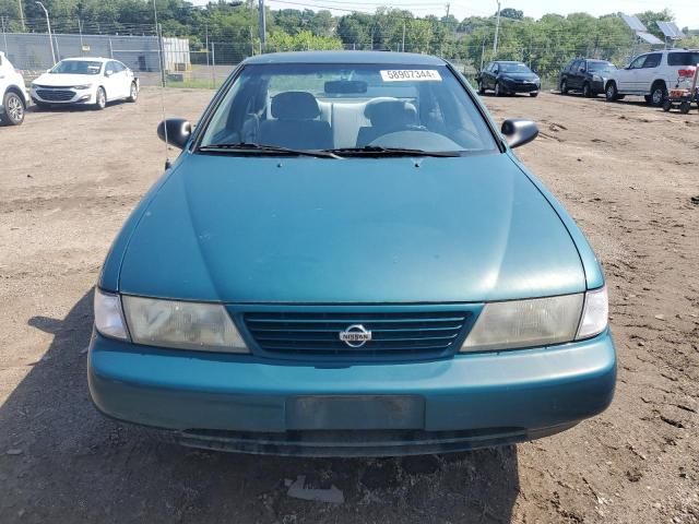 1995 Nissan Sentra Base