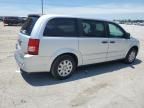 2008 Chrysler Town & Country LX