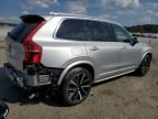 2022 Volvo XC90 T6 Momentum