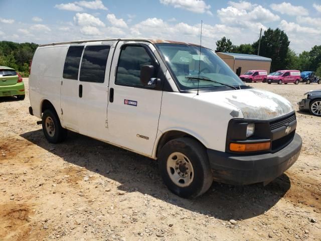 2004 Chevrolet Express G2500