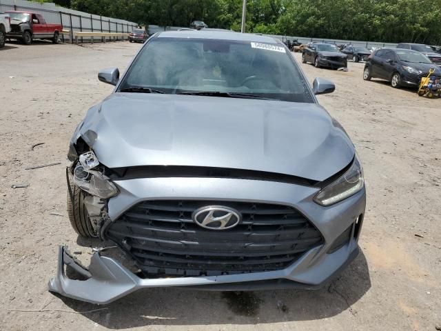 2019 Hyundai Veloster Base