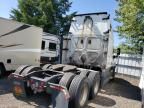 2015 Freightliner Cascadia 125