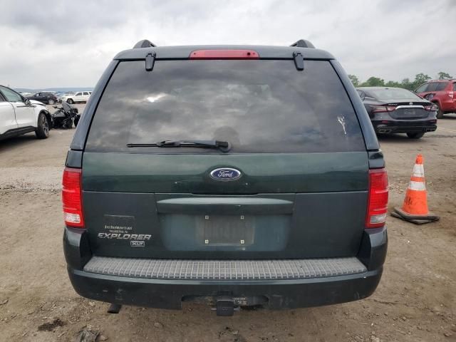 2004 Ford Explorer XLT