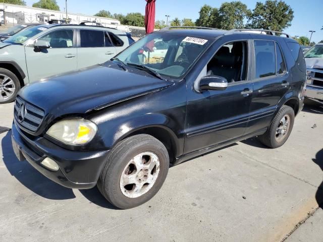 2002 Mercedes-Benz ML 320