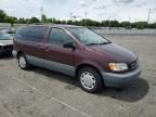 1999 Toyota Sienna LE