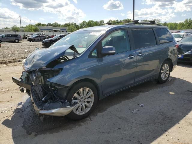 2015 Toyota Sienna XLE