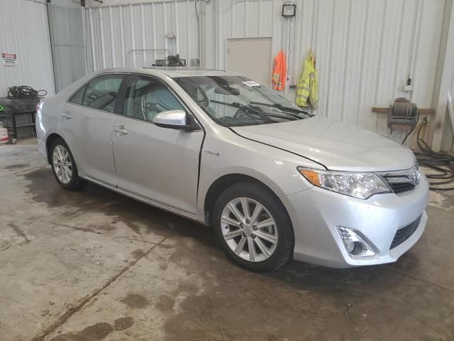 2014 Toyota Camry Hybrid