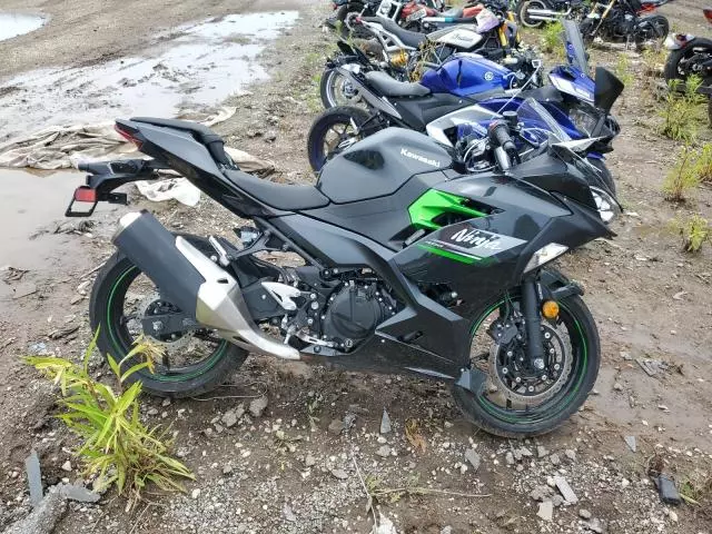 2023 Kawasaki EX400