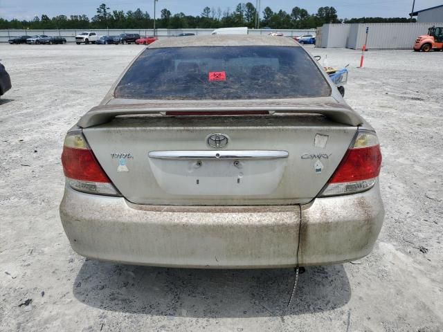 2005 Toyota Camry LE