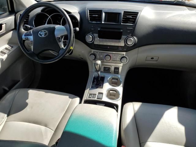 2011 Toyota Highlander Base